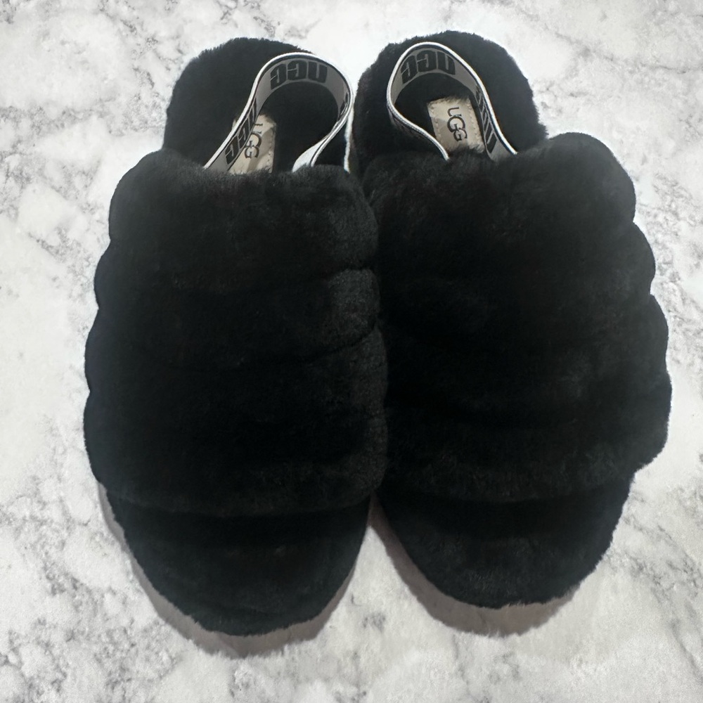 UGG Black Fluff Yeah Slides
